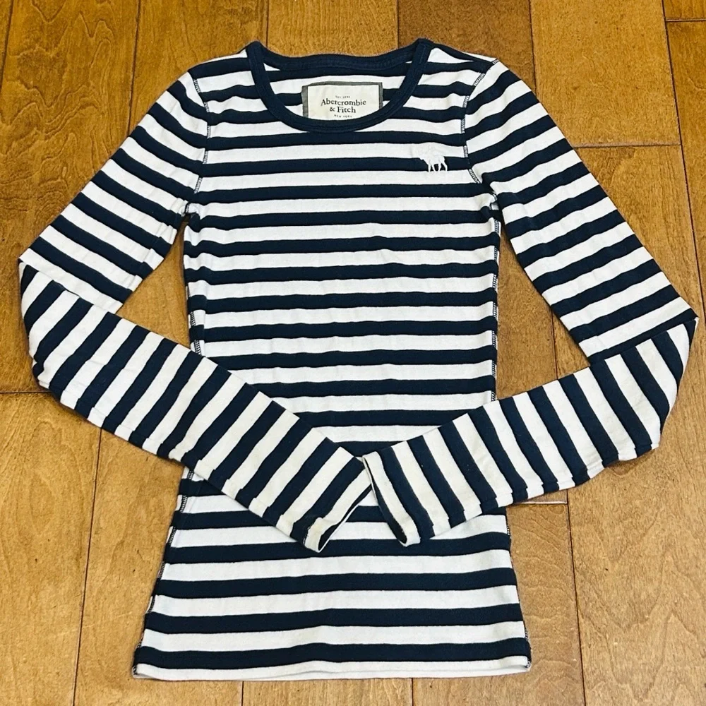 🫎Abercrombie Y2K Navy & White Striped Long Sleeve Shirt XS EUC